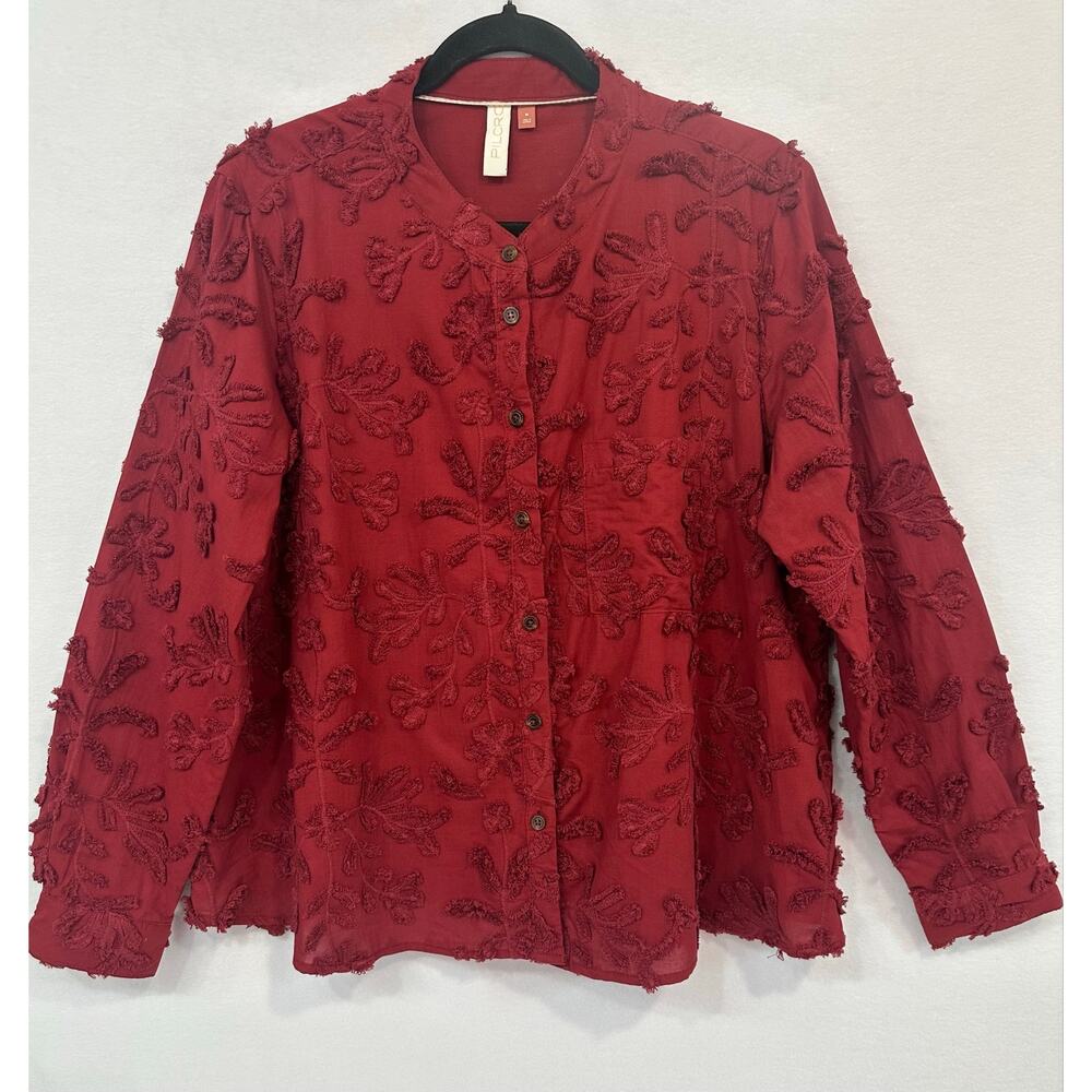 Anthropologie Pilcro Whitney Textured Button Blouse Red Floral Appliqué Size M - Picture 2 of 8